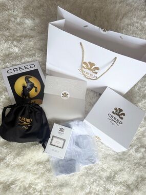 NEW IN BOX 2.5 Creed LOVE IN WHITE AUTHENTIC Luxury Gift Set fragrance perfume